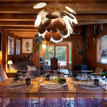 Chalet In The Woods With Mont Blanc View + Fireplace Chalet