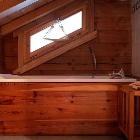Chalet In The Woods With Mont Blanc View + Fireplace Domek alpejski Chamonix