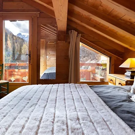 Chalet Chalet In The Woods With Mont Blanc View + Fireplace *
