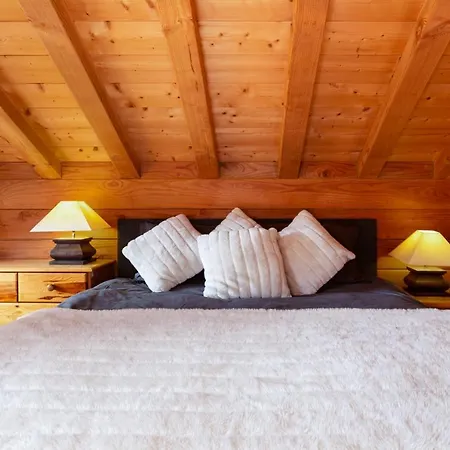 Chalet In The Woods With Mont Blanc View + Fireplace Chamonix