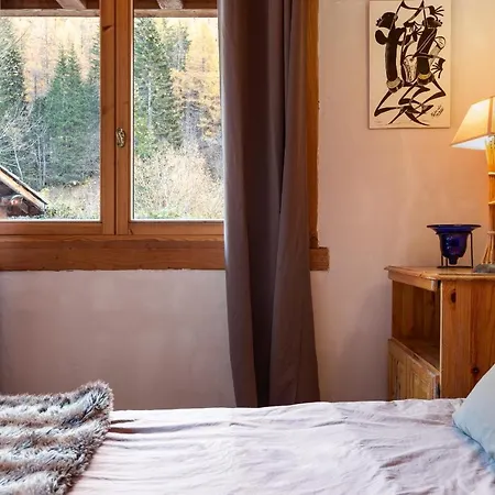 Chalet In The Woods With Mont Blanc View + Fireplace Chalet *